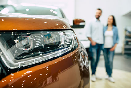People buying car to represent auto insurance in Florida